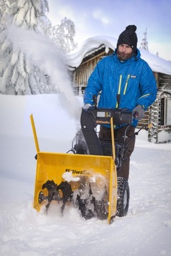 ODŚNIEŻARKA SPALINOWA RIWALL 61cm PŁUG DO ŚNIEGU ROZRUCH ELEKTRYCZNY