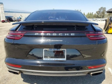 Porsche Panamera II Liftback 3.0 330KM 2018 Porsche Panamera 2018 PORSCHE PANAMERA 4 3.0 Benzyna 330KM, zdjęcie 5