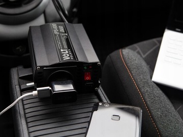 Автомобильный преобразователь 12В 24В 230В 600Вт USB DUO