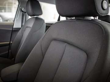 Audi Q2 SUV Facelifting 1.5 35 TFSI 150KM 2025 AUDI Q2 35 TFSI S Line Suv 1.5 (150KM) 2025, zdjęcie 4