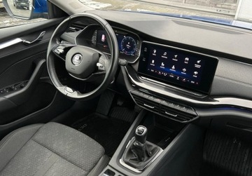 Skoda Octavia IV Scout 1.5 TSI ACT 150KM 2022 Skoda Octavia Pakiet Selection, ACC, Kamera, KESSY, Podgrzewane fotele, Sa, zdjęcie 16