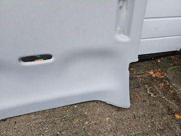 ПОТОЛКА AUDI A7 C7 4G ЛЮК В КРЫШЕ НЕ ЗАКРЫТ.