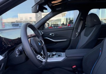 BMW Seria 3 G20-G21 Touring 2.0 330i 258KM 2024 BMW Seria 3 330i xDrive Touring258KM M Pakiet, HiFi, Dach panoramiczny,Key, zdjęcie 20