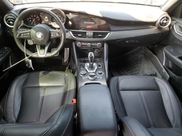 Alfa Romeo Giulia II Sedan Facelifting 2.0 Turbo 280KM 2022 Alfa Romeo Giulia 2022 2.0l 2.0 Benzyna 280KM, zdjęcie 8