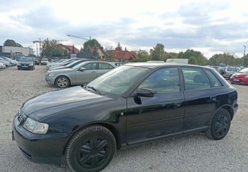Audi A3 8L Hatchback 1.6 i 101KM 1999