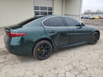 Alfa Romeo Giulia II Sedan Facelifting 2.0 Turbo 280KM 2020 Alfa Romeo Giulia TI 2020 2.0l 2.0 Benzyna 280KM, zdjęcie 3