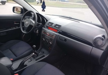 Mazda 3 I Sedan 1.6 MZ-CD 109KM 2006 Mazda 3 Zarejestrowany - ubezpieczony 1.6 Diesel 109KM, zdjęcie 12