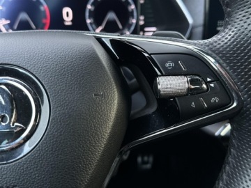 Skoda Octavia IV Liftback 1.5 TSI EVO 150KM 2023 Skoda Octavia 1.5TSI 150KM Sportline DSG l LED Mat, zdjęcie 20