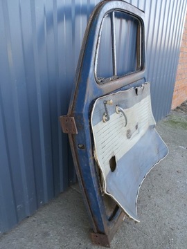 VW Beetle Grandfather — правая дверь, толщина стойки 60-64