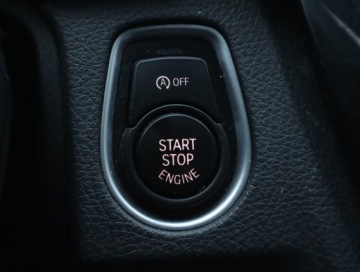 BMW Seria 3 F30-F31-F34 Limuzyna Facelifting 1.5 318i 136KM 2016 BMW 3 318 i, Salon Polska, Serwis ASO, Klima, zdjęcie 18