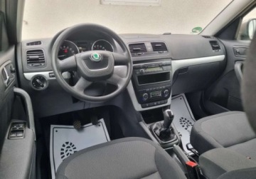 Skoda Yeti Minivan 2.0 TDI CR DPF 110KM 2011 Skoda Yeti 4x4 AWD Sliczna 2.0 TDI Bogata Wersja NISKI PRZEBIEG Oryginal S, zdjęcie 5