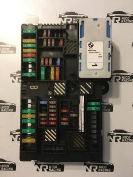 BMW 5 G30 G31 ROZDĚLOVAČ PROUDU 8713128