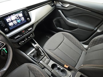 Skoda Scala Hatchback 1.0 TSI 110KM 2021 Skoda Scala 1.0 TSI 110km, zdjęcie 18