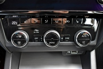 Skoda Octavia III Kombi Facelifting 2.0 TDI 150KM 2020 Škoda Octavia Skoda Octavia Bezwypadkowy / Salon, zdjęcie 22