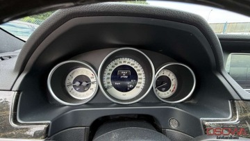 Mercedes Klasa E W212 Kombi Facelifting 350  306KM 2015 Mercedes-Benz Klasa E E350 4-Matic 7 osobowy max wersja perfect stan zamia, zdjęcie 16