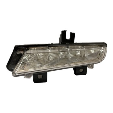 ŚWIATŁO LED RENAULT CAPTUR PRAWY 266059493R / 266059367R