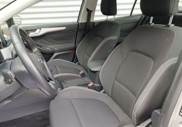 Ford Focus IV Sedan 1.0 EcoBoost 125KM 2020 Ford Focus OFERTA BLACK WEEK 125KM EcoBoost Titanium SalonPL SerwisASO FV2, zdjęcie 30