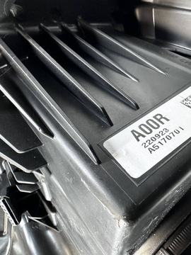 EV6 SVĚTLO PRAVÁ LEVÝ PŘEDNÍ LED KOMPLET