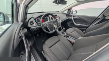 Opel Astra J Hatchback 5d 2.0 CDTI ECOTEC 160KM 2011 Opel Astra 2.0 CDTI DPF Innovation 160KM 2011r Dostawa pod dom!, zdjęcie 5