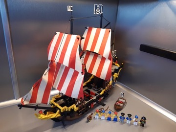 LEGO Pirates 6285 Black Seas Barracuda
