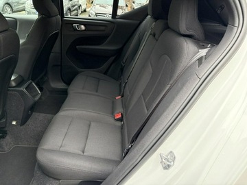 Volvo XC40 Crossover 1.5 T3 163KM 2019 Volvo XC 40 T3 163 KM Automat Kamera CarPlay, zdjęcie 12