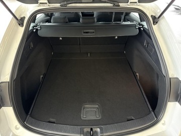 Toyota Corolla XII TS Kombi 1.8 Hybrid 122KM 2021 Toyota Corolla 1.8 Hybrid Comfort Seria E21 (2019-, zdjęcie 10