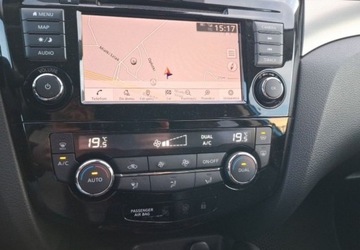 Nissan Qashqai II Crossover Facelifting 1.3 DIG-T  160KM 2018 Nissan Qashqai 1.3 DIG-T Tekna, BOSE, Dach Panoramiczny 1.3 Benzyna 160KM, zdjęcie 22