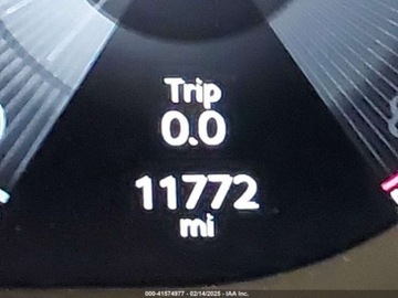 Bentley Bentayga 2022 Bentley Bentayga 2022 BENTLEY BENTAYGA SV8 4.0 Benzyna 542KM, zdjęcie 10