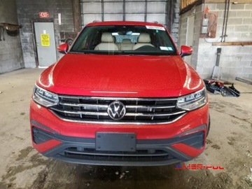 Volkswagen Tiguan III 2024 Volkswagen Tiguan 2024 r., 2,0L od ubezpieczalni 2.0 Benzyna 184KM, zdjęcie 1