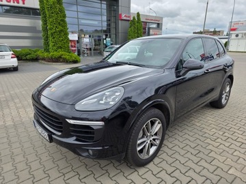 Porsche Cayenne II SUV Facelifting 4.2 D 385KM 2016 PORSCHE CAYENNE (92A) 4.2 S Zadbany, zdjęcie 7
