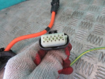 Mercedes W205 C Зарядка гнета