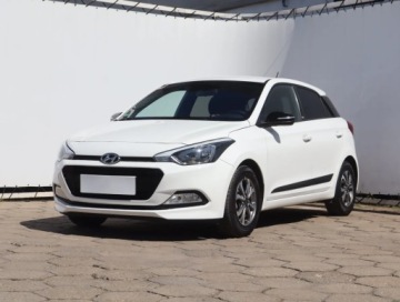Hyundai i20 II Hatchback 5d Facelifting KAPPA 1.2 MPI 84KM 2018 Hyundai i20 1.2, Klima, Podgrzewane siedzienia, zdjęcie 1
