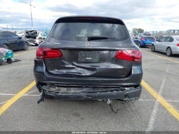 Mercedes GLC C254/X254 2022 Mercedes-Benz GLC 300 SUV 2022 2.0 Benzyna 255KM, zdjęcie 4