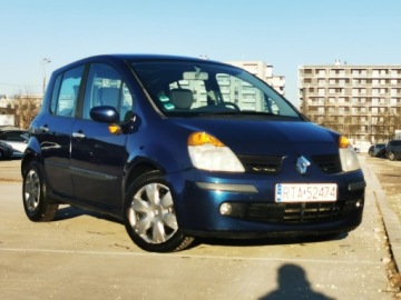 Renault Modus Hatchback 1.6 i 16V 88KM 2005 RENAULT MODUS 1.6 i 16V 88KM, Manual, Klimatyzacja