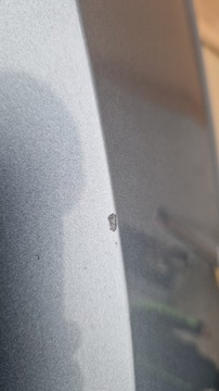 BLATNÍK SKODA KODIAK W BARVA LF7M ORIGINÁLNÍ BEZ MALOVAT