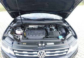 Volkswagen Tiguan Allspace SUV 2.0 TSI 190KM 2020 Volkswagen Tiguan Allspace z Gwarancja Bezwypadkowy 100 2.0 Benzyna 190KM, zdjęcie 32