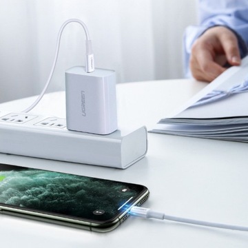 Кабель USB-C — Lightning UGREEN PD 3A 0,5 м MFi