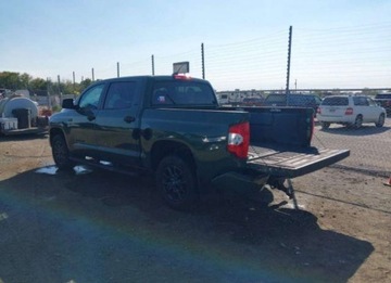 Toyota Tundra II 2021 Toyota Tundra 2021, 5.7L, 4x4, SR5, od ubezpieczalni 5.7 Benzyna 381KM, zdjęcie 4