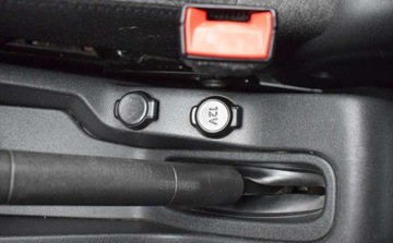 Citroen C3 II Hatchback facelifting 1.2 VTi 82KM 2016 Citroen C3 Citroen C3 Pure e-Tech VTi 82 ETG Tendance 1.2 Benzyna 82KM, zdjęcie 25