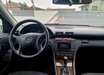 Mercedes Klasa C W203 Kombi T203 1.8 (C 180 Kompressor) 143KM 2006 Mercedes C 180 Zadbany DoinwestowanySerwisRata600z, zdjęcie 9
