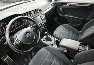 Volkswagen Tiguan II SUV 2.0 TDI 190KM 2017 Volkswagen Tiguan Highline 4Motion Pakiet Premium, GPS, Active Info Displ, zdjęcie 5