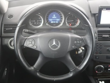 Mercedes Klasa C W204 Kombi T204 2.2 220CDI BlueEfficiency 170KM 2009 Mercedes C C 220 CDI, 167 KM, Automat, Navi, zdjęcie 14