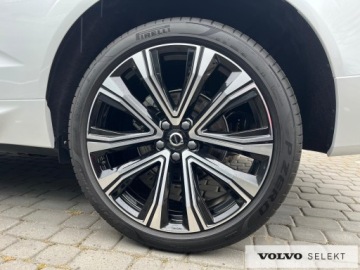 Volvo XC60 II 2025 Volvo XC 60 FV23% B5B Plus Dark AWD Full-LED Panor, zdjęcie 9