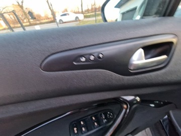 Citroen C5 III Tourer 1.6 THP 156KM 2011 Czarny Citroen C5 1.6t Hydro Exclusive, zdjęcie 31