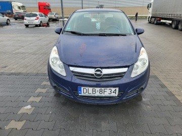 Opel Corsa D Hatchback 1.0 Twinport ecoFLEX 60KM 2010 OPEL CORSA D, zdjęcie 1