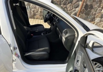 Volkswagen Golf VI Hatchback 5d 2.0 TDI 110KM 2009 Volkswagen Golf 2.0 TDI oryginalny lakier, ZERO KOROZJI nowy rozrzad, zdjęcie 5