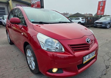 Toyota Verso Minivan 1.8 Valvematic 147KM 2009 Toyota Verso 1.8Benzynaserwisbogata wersjapanorama dach 1.8 Benzyna, zdjęcie 2