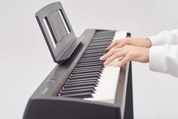 Roland FP-10 BK + Pedał + Drewniane Statyw i Ława