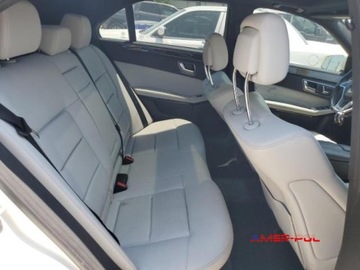 Mercedes Klasa E W213 2016 Mercedes-Benz Klasa E 2016 r., 3,5L 350 E 3.5 Benzyna 302KM, zdjęcie 9