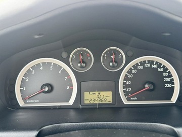 Hyundai Santa Fe I 2.0 i 16V 136KM 2006 Hyundai Santa Fe Benzyna Climatronic, zdjęcie 17